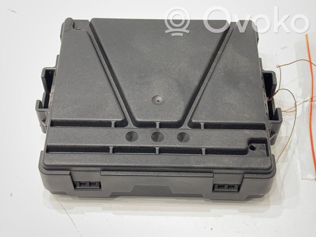 Volkswagen PASSAT B8 Módulo de control Gateway 