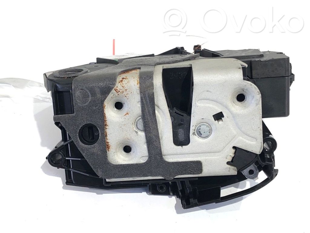 Ford Focus Aizmugurē slēdzene 