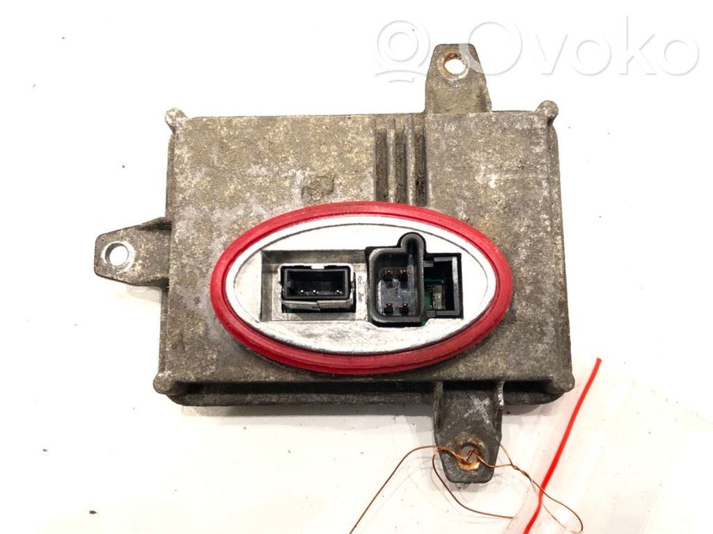 Hyundai i40 Voltage converter/converter module 
