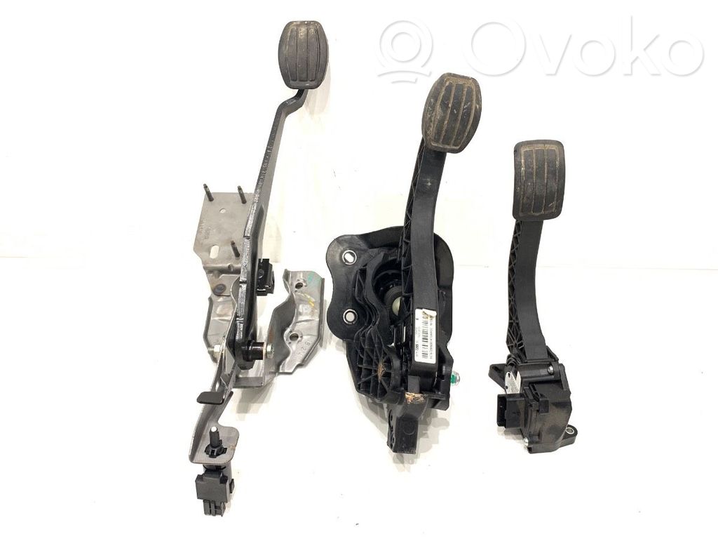 Peugeot 308 Assemblage pédale 