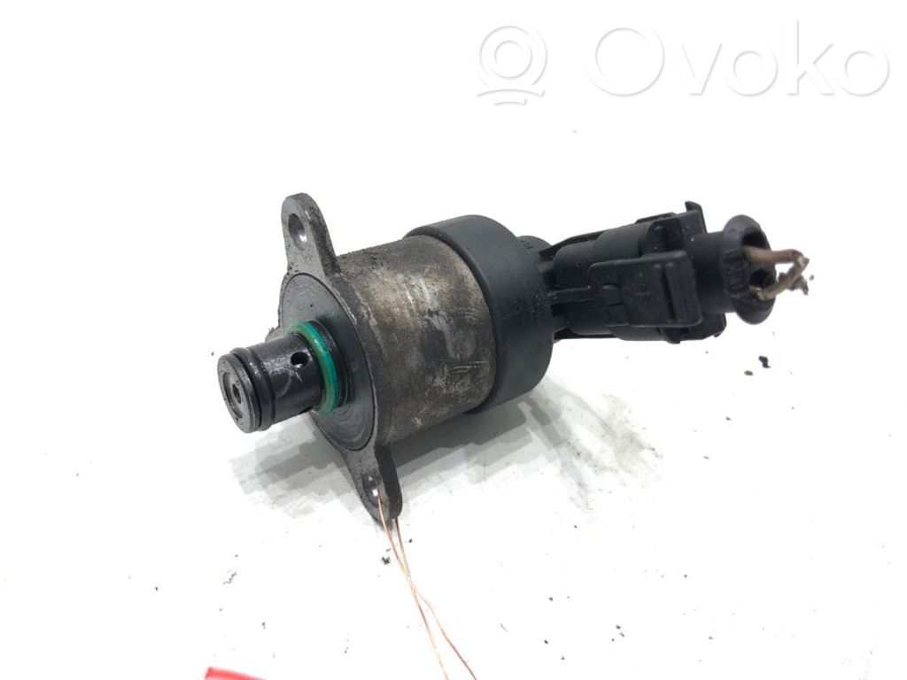 Renault Laguna II Regulador de presión del combustible 