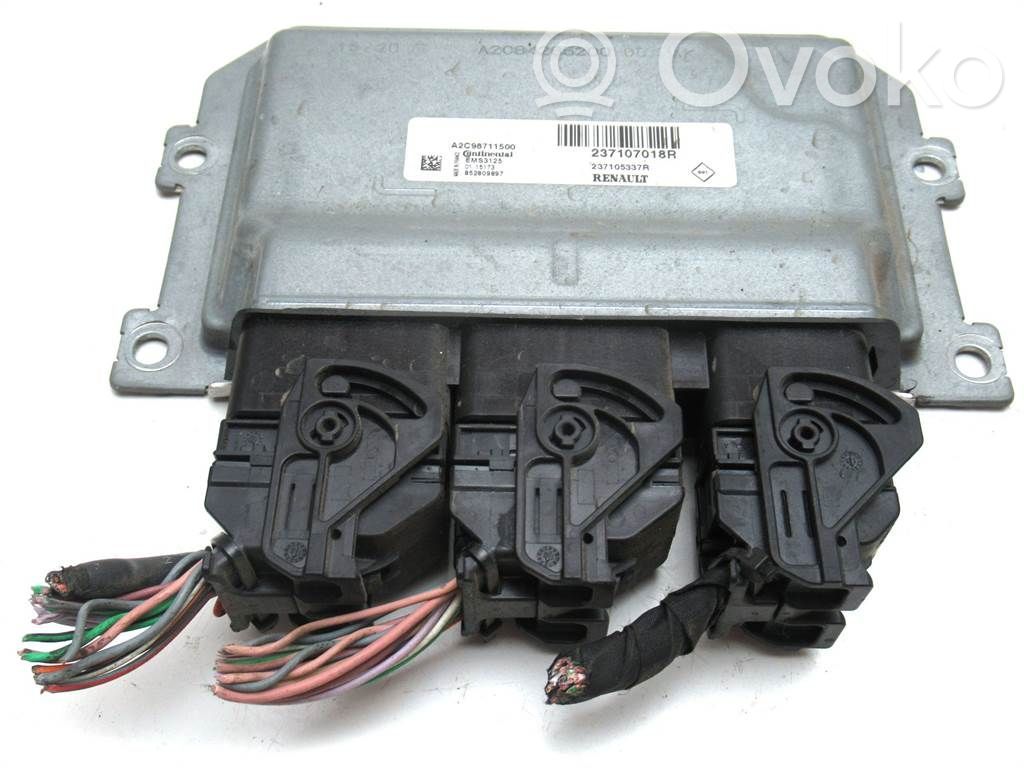 Dacia Sandero Engine control unit/module ECU 
