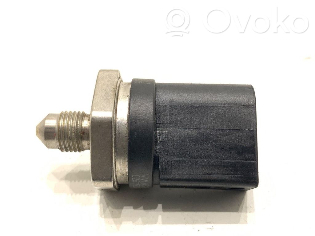 Audi A5 8T 8F Sensor de presión de combustible 
