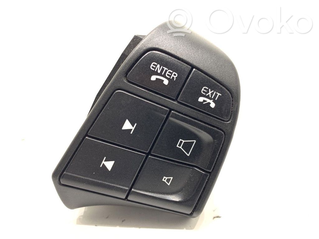 Volvo V50 Pulsanti/interruttori sul volante 