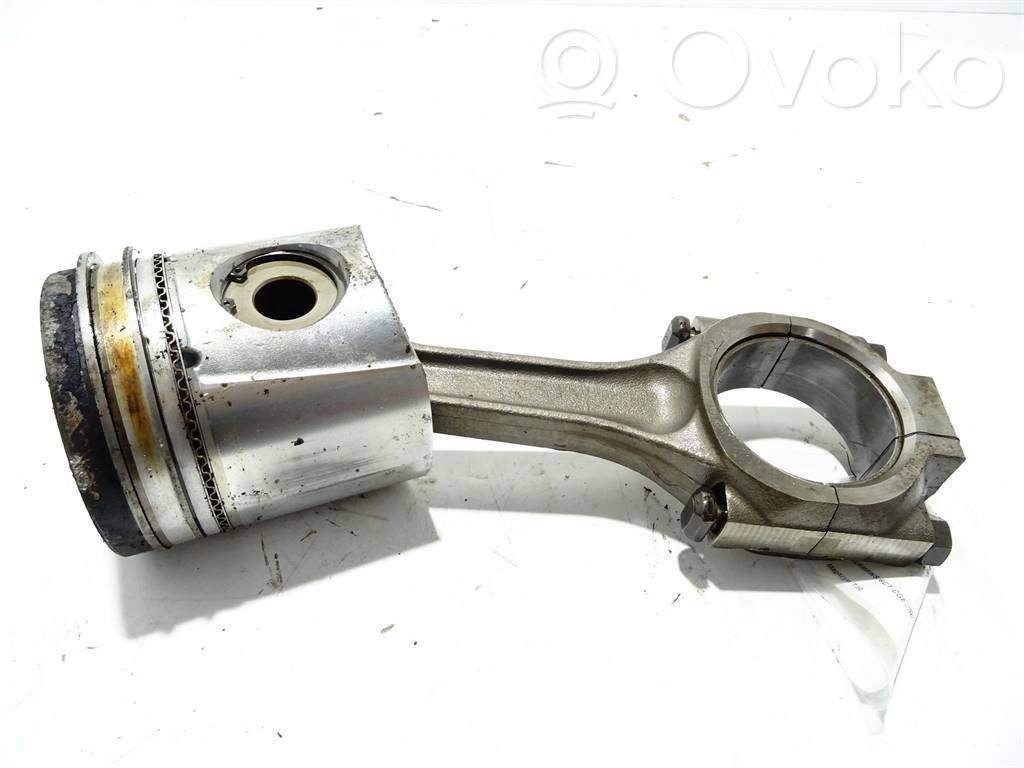 Pistón con biela