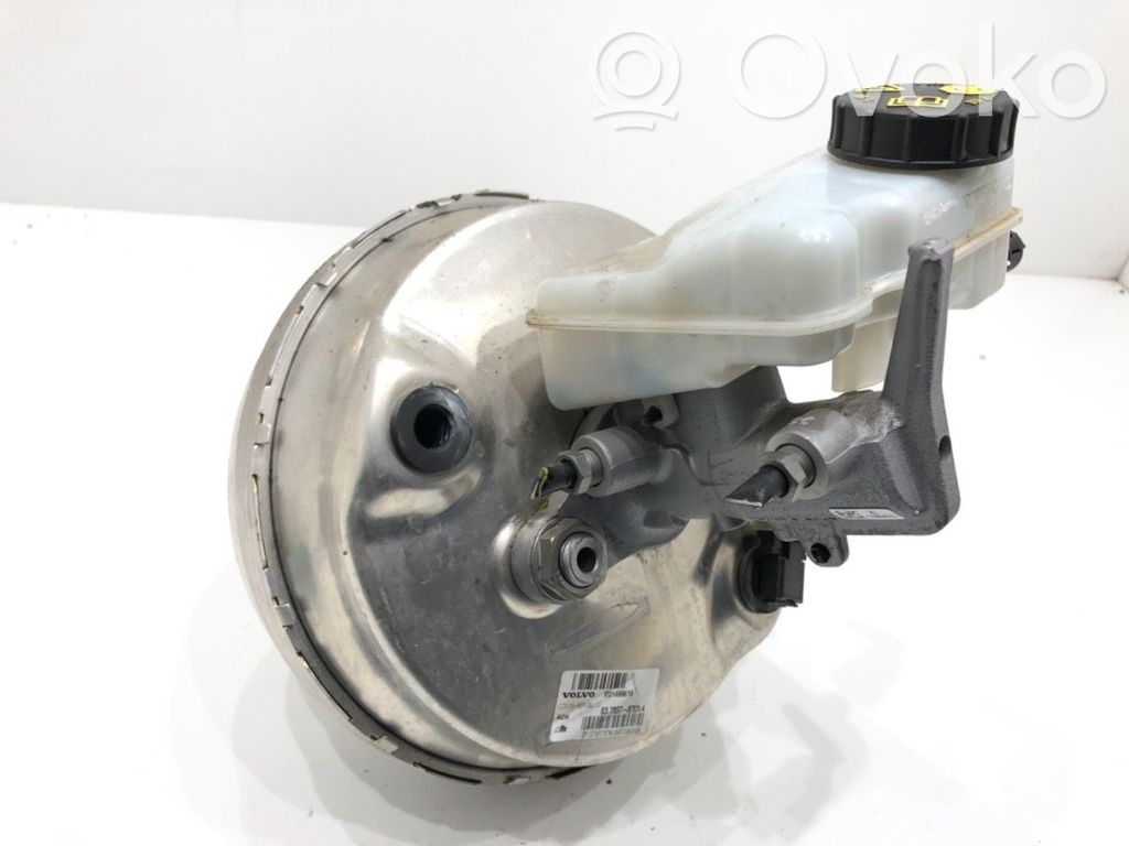 Volvo S90, V90 Wspomaganie hamulca 