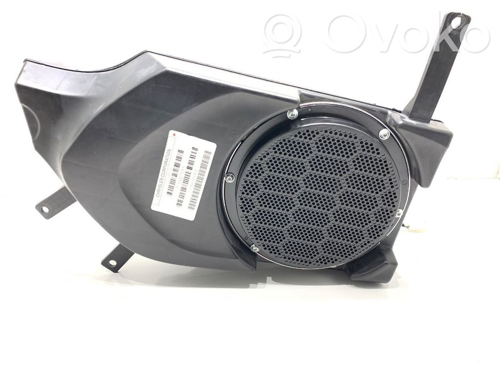 Jeep Cherokee KL Altavoz subwoofer 