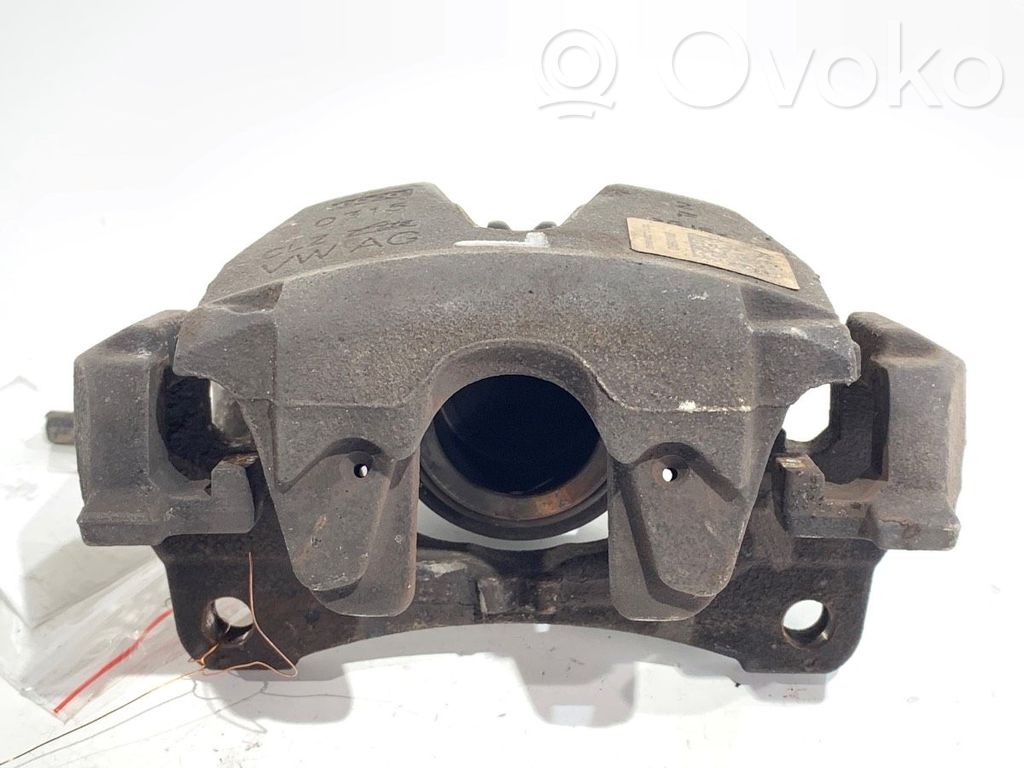 Audi A4 S4 B9 Etujarrusatula 