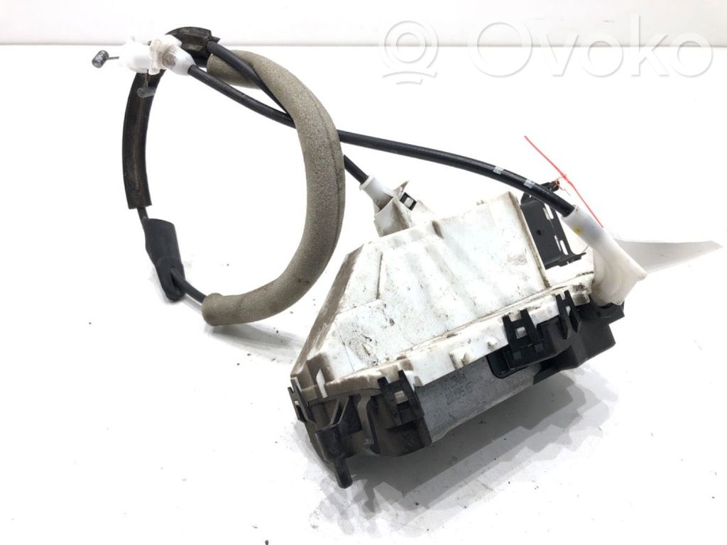 Citroen Berlingo Front door lock 