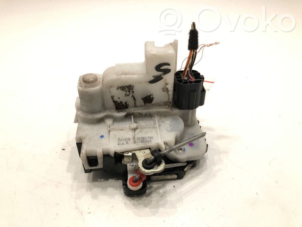 Fiat 500 Zamek drzwi przednich 