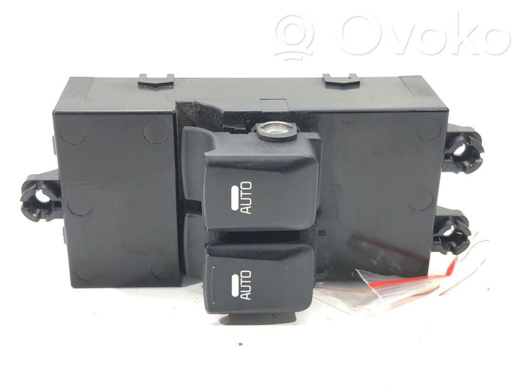 KIA Ceed Electric window control switch 