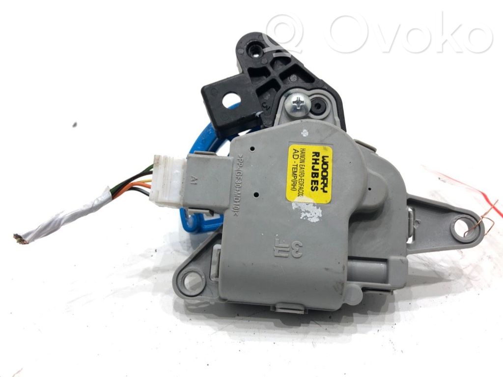 Hyundai i30 Moteur / actionneur de volet de climatisation 