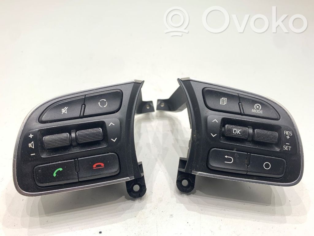 KIA Optima Boutons / interrupteurs volant 