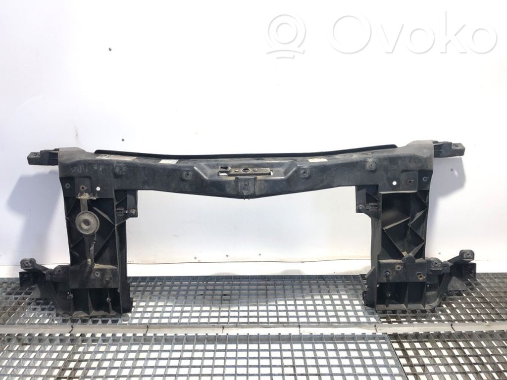 Volkswagen Crafter Priekinė kėbulo dalis 