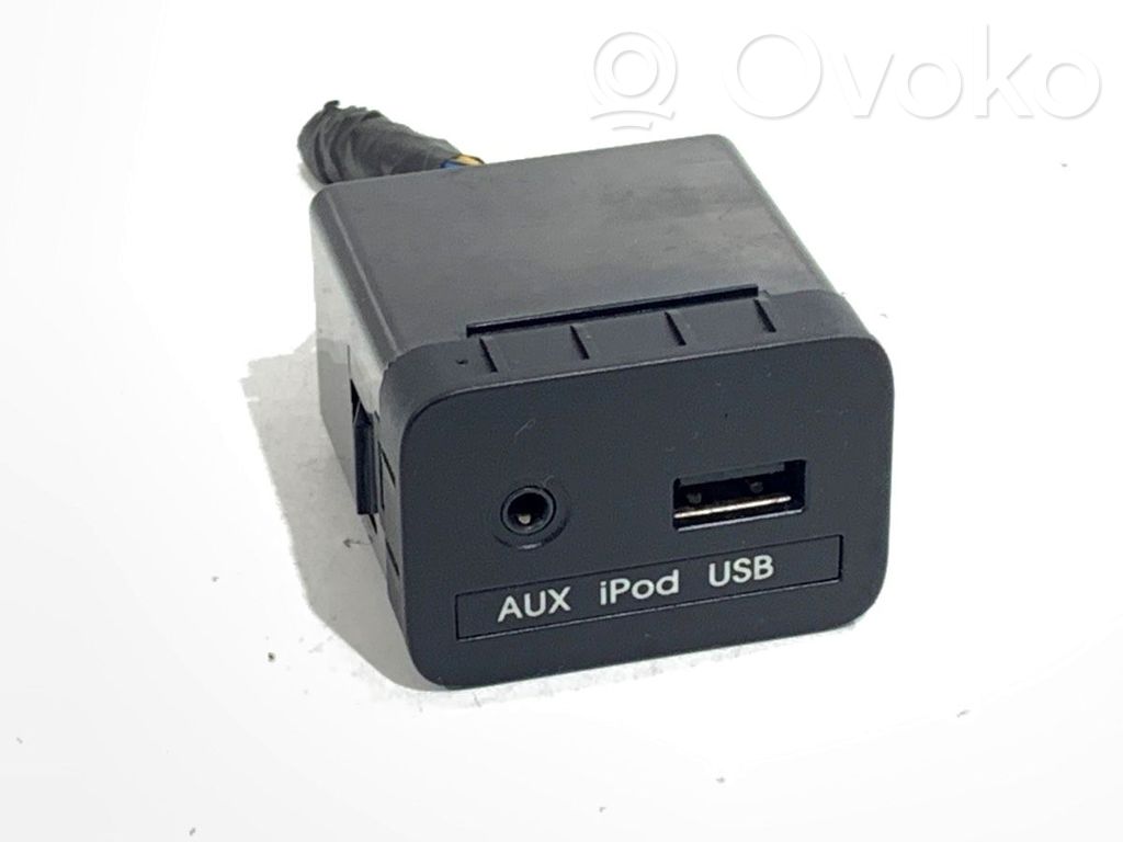 KIA Sportage Enchufe conector USB 