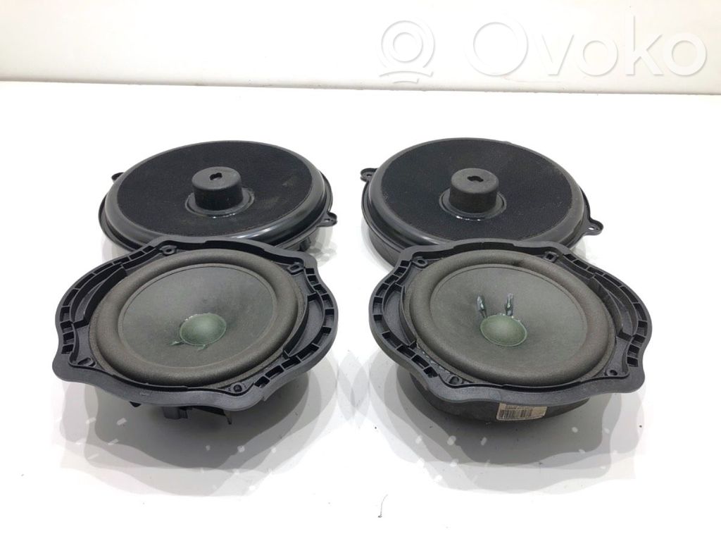 Kit système audio   BR8W66960A