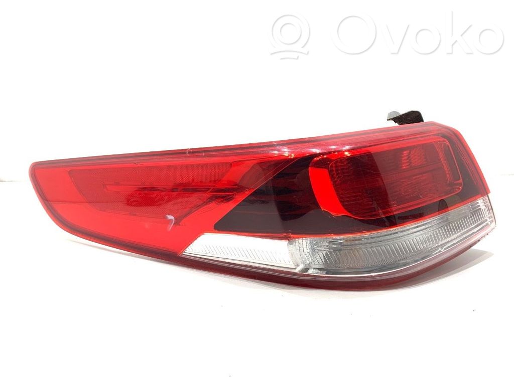 KIA Optima Rear/tail lights 