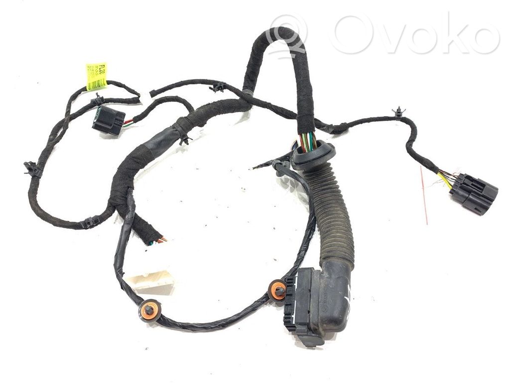 SsangYong Tivoli Cableado de puerta delantera