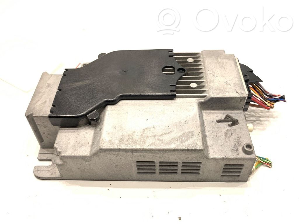 BMW 5 G30 G31 G38 Garso stiprintuvas 