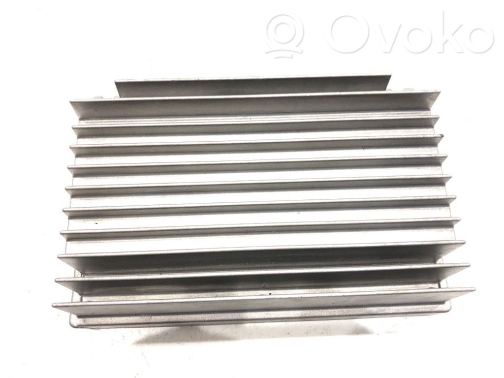 BMW X1 E84 Sound amplifier 