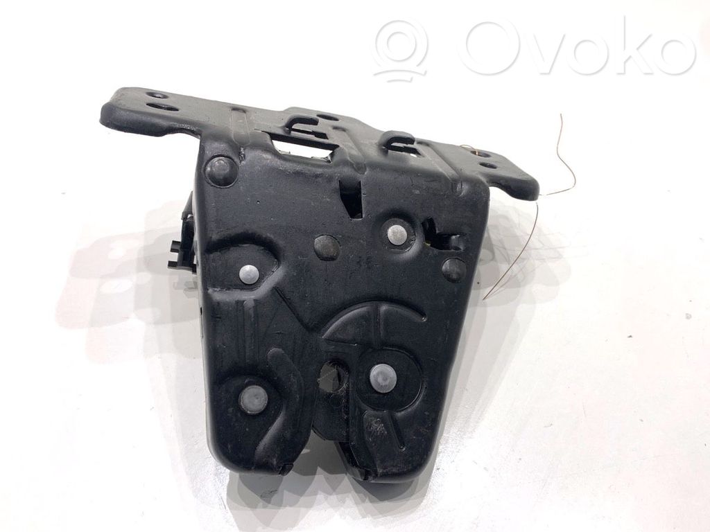 Volvo S90, V90 Tailgate exterior lock 
