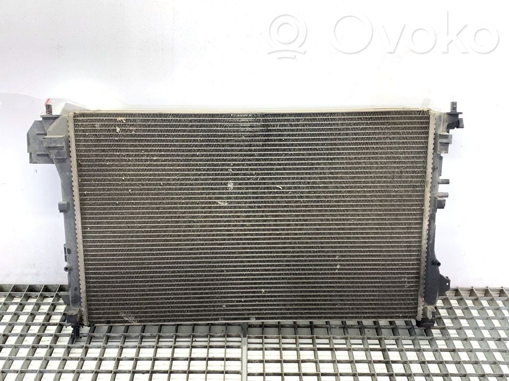 Opel Vectra C Radiatore di raffreddamento 
