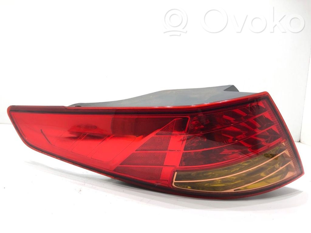 KIA Optima Rear/tail lights 