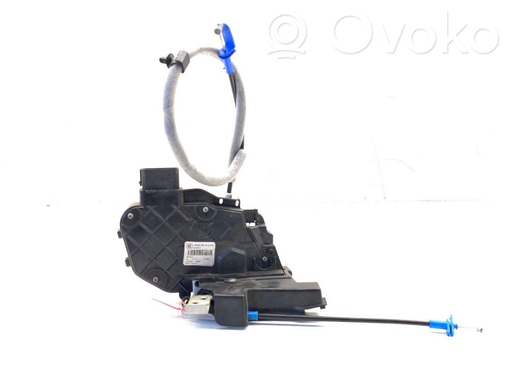 Ford Mondeo MK IV Priekšpusē slēdzene 