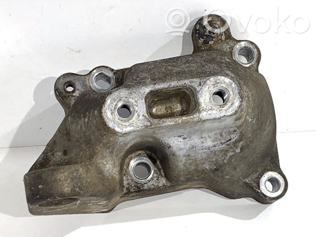 Chrysler 300 - 300C Engine mounting bracket 
