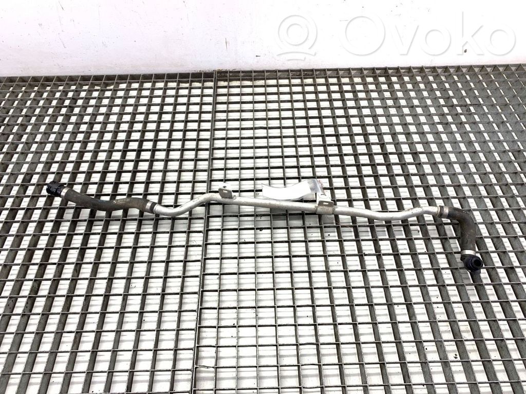 BMW 5 G30 G31 G38 Przewód / Wąż chłodnicy 
