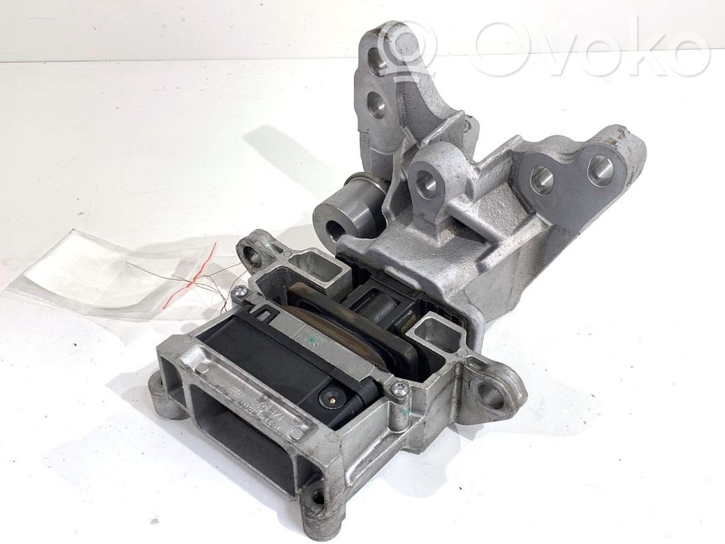 Land Rover Range Rover Evoque L551 Engine mount vacuum valve 