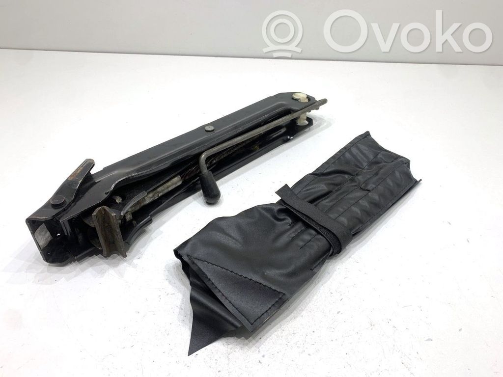 Audi A5 Otros repuestos del interior 