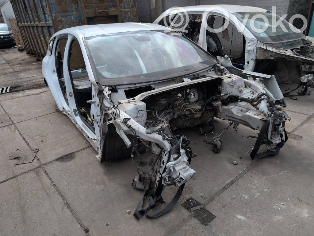 Front quarter panel
