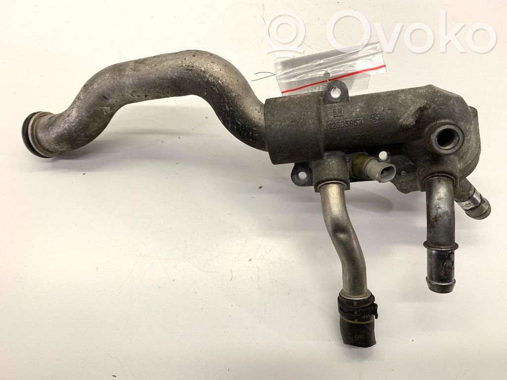 Opel Insignia A Termostaatin kotelo 