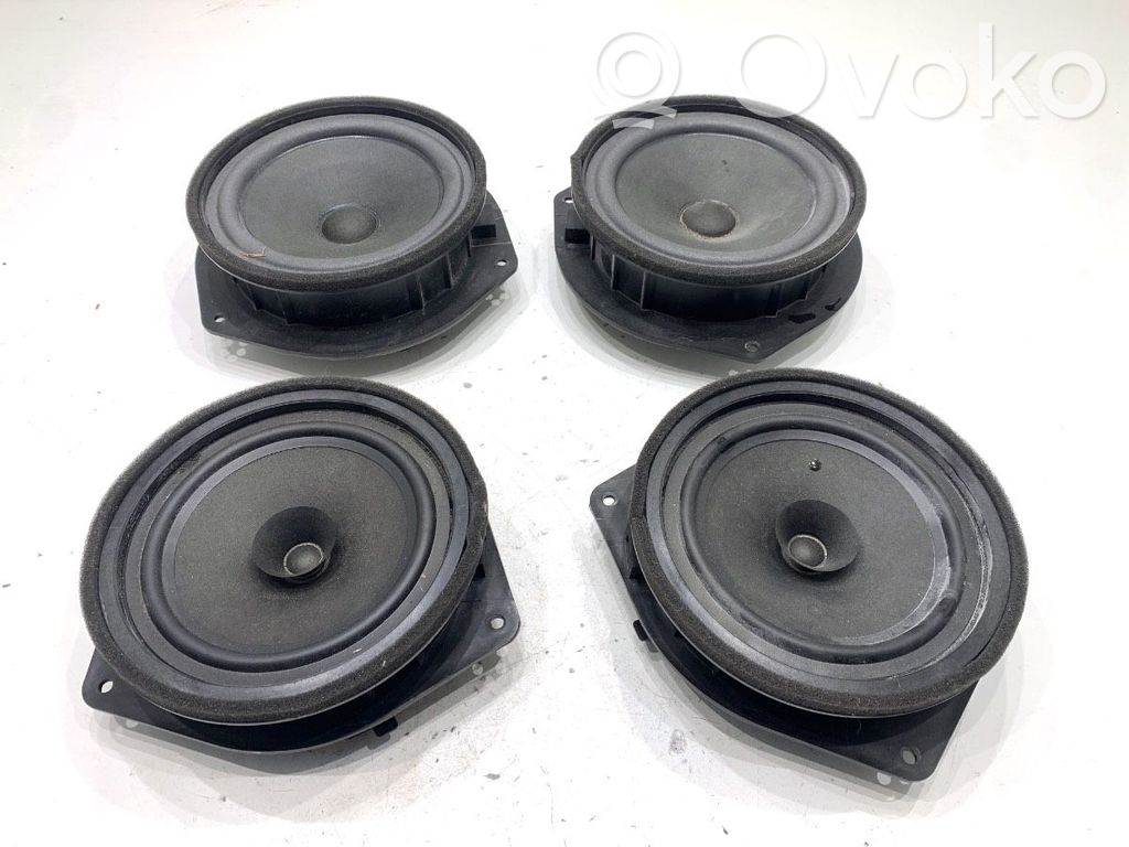 Zestaw audio   1016823010523532