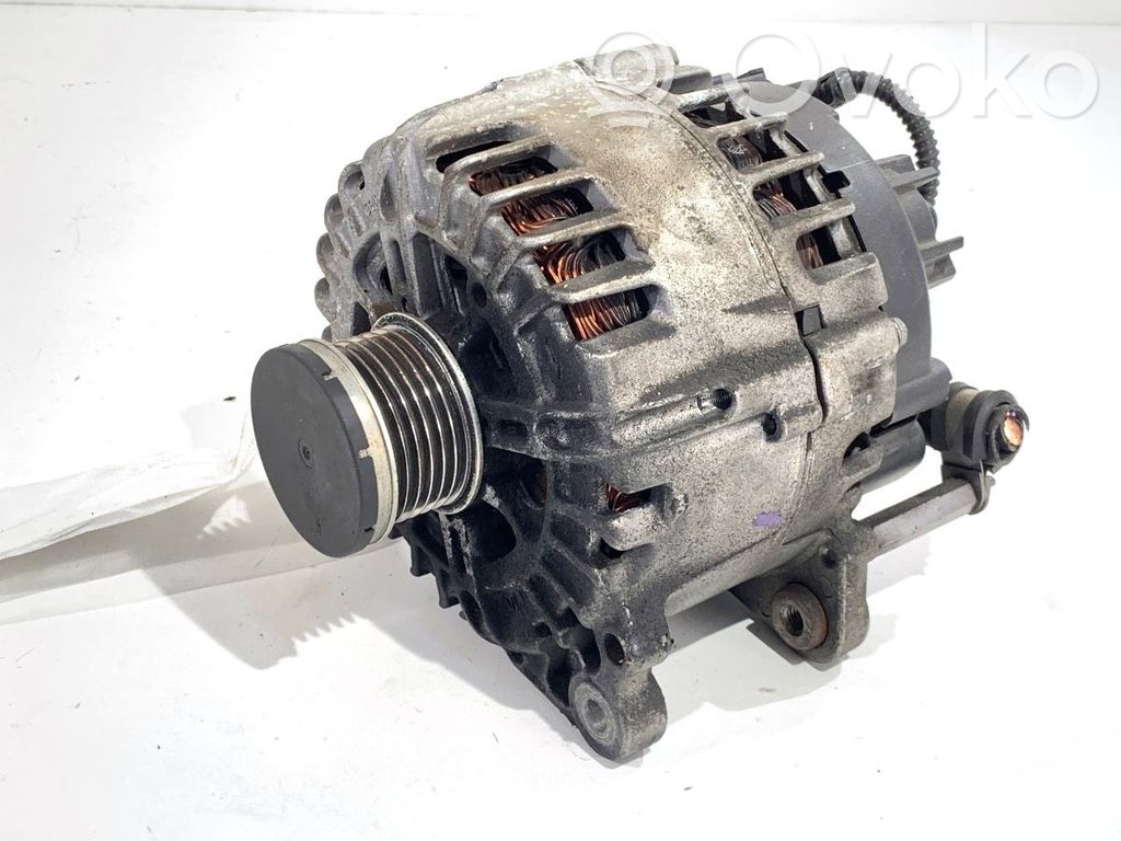 Lichtmaschine   03C903025D