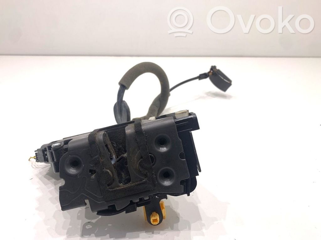 Ford Ka Aizmugurē slēdzene 