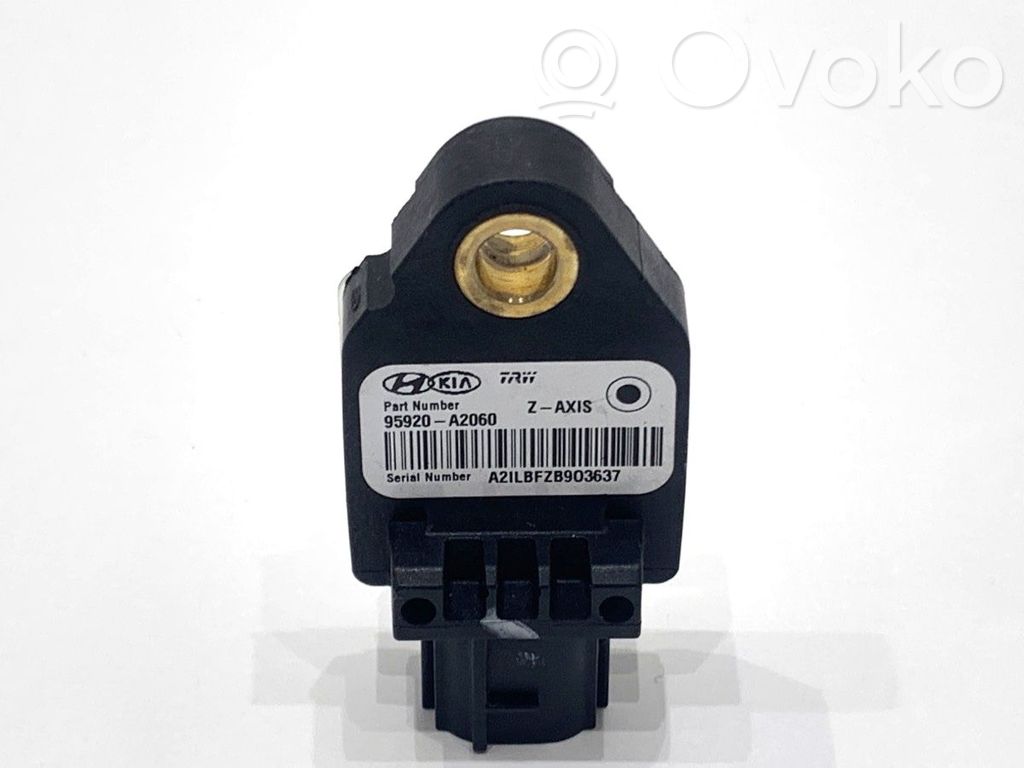 KIA Ceed Airbagsensor Crashsensor Drucksensor 
