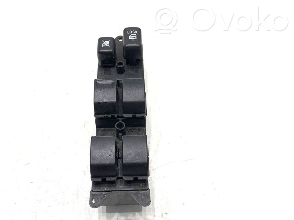 Mitsubishi ASX Electric window control switch 