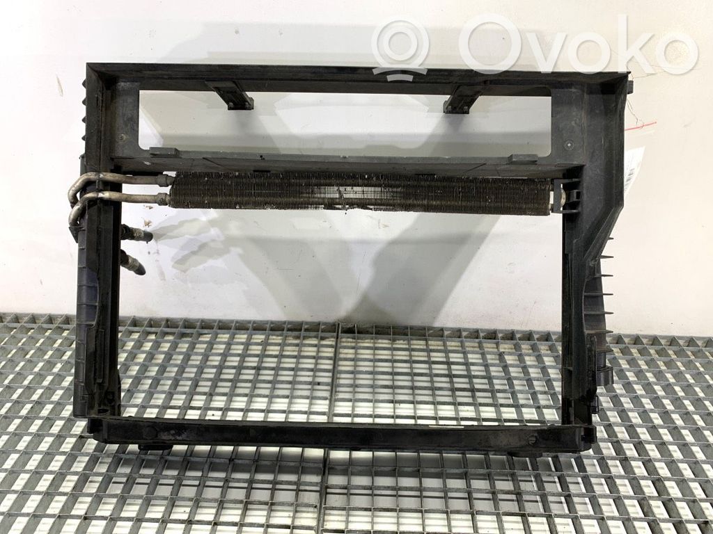 BMW 5 E60 E61 Front bodywork piece 