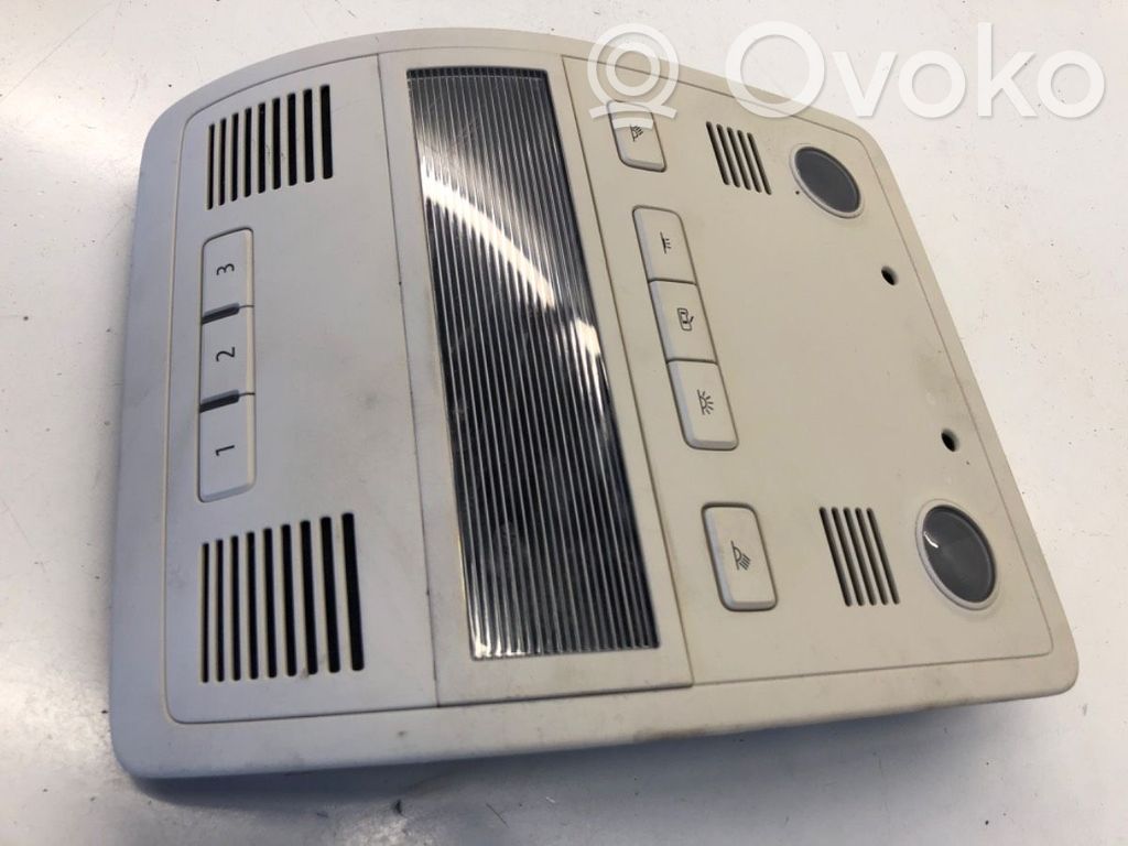 Volkswagen Touareg II Rivestimento della console di illuminazione installata sul rivestimento del tetto