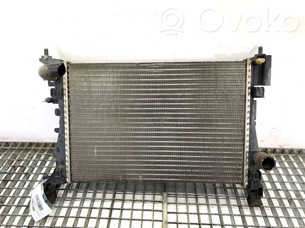 Opel Corsa E Radiatore di raffreddamento 