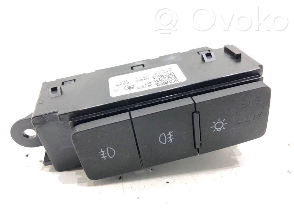 Skoda Octavia Mk4 Otros interruptores/perillas/selectores 