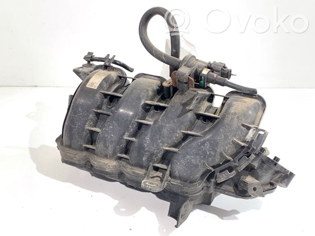 Opel Corsa E Kolektorius įsiurbimo 