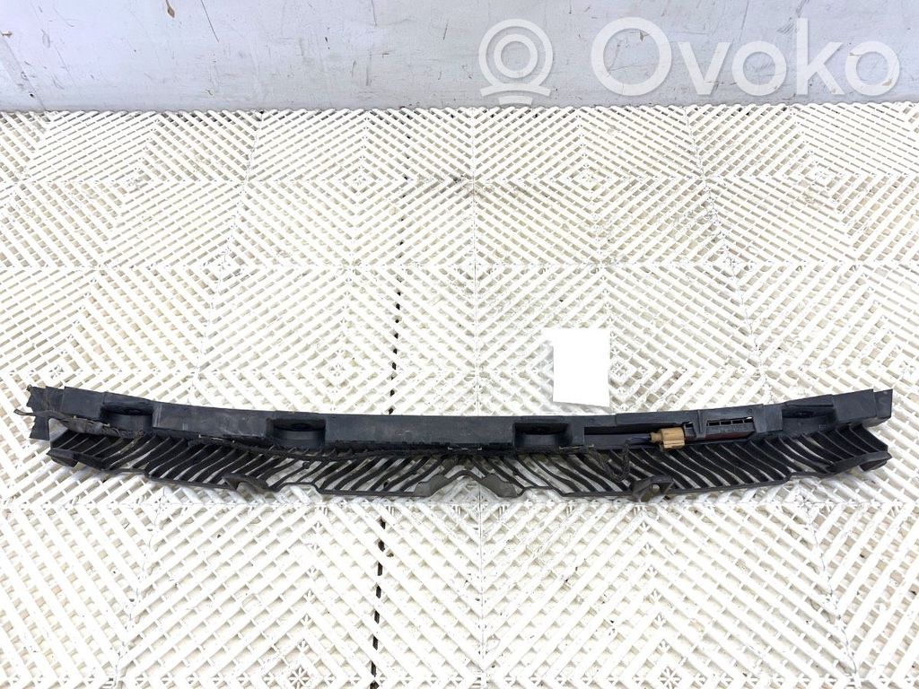 Volkswagen PASSAT B8 Suport montare bară spate 