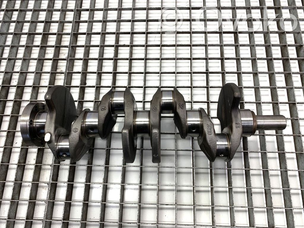 Renault Megane IV Alkūninis velenas 