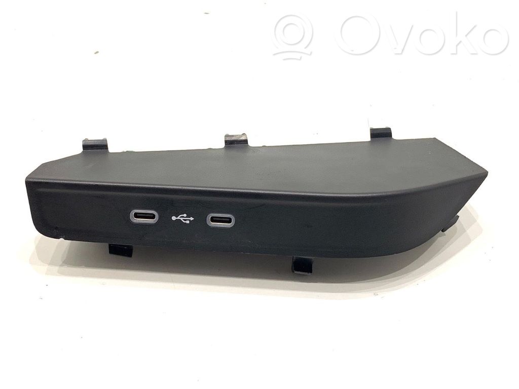 Skoda Kamiq Connettore plug in USB 