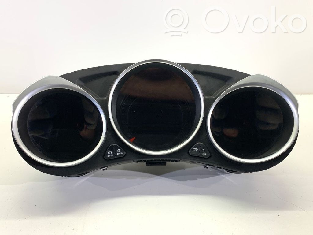 DS Automobiles 4 Geschwindigkeitsmesser Cockpit 
