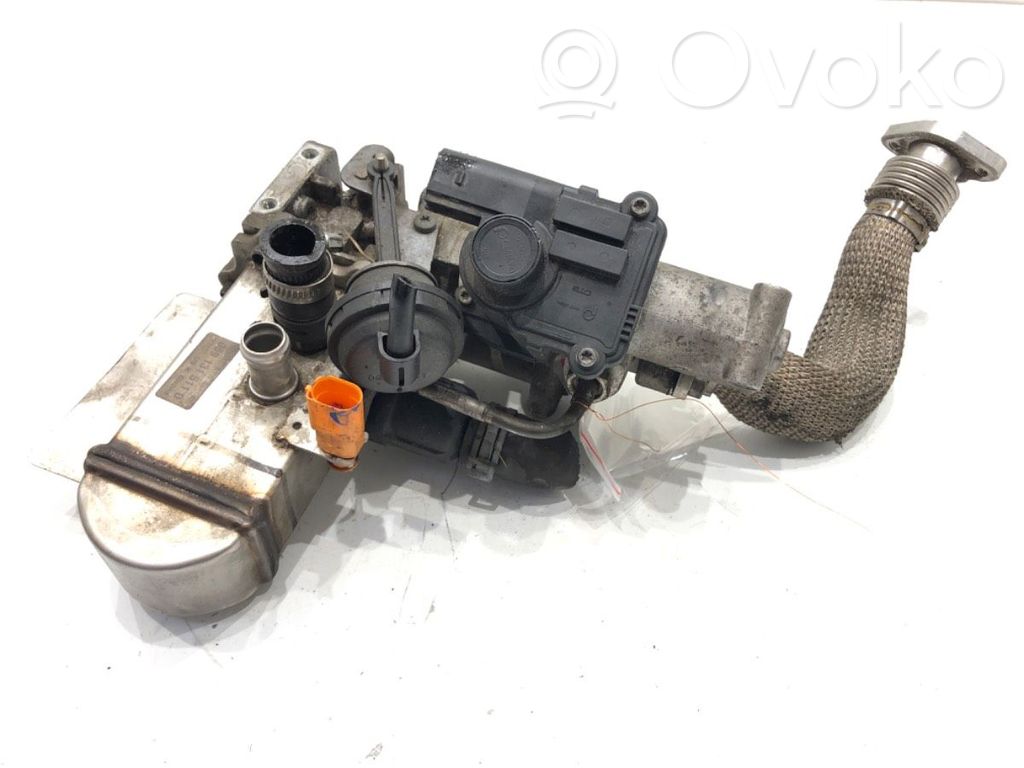 Audi A5 8T 8F Válvula EGR 