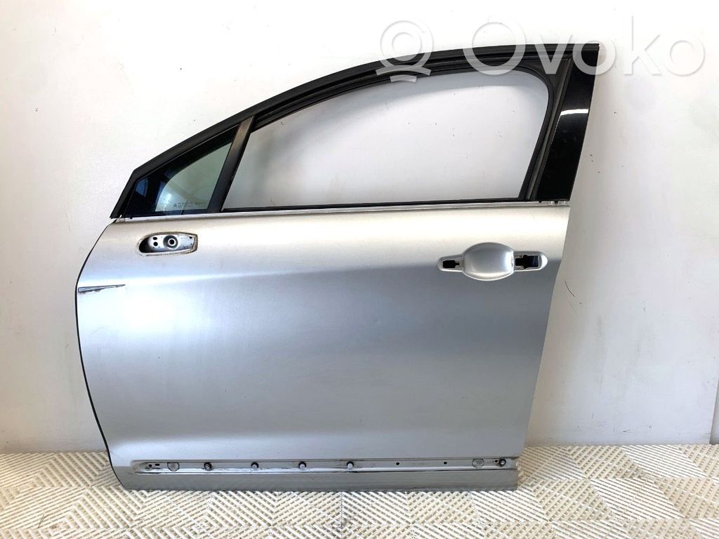 Porte avant